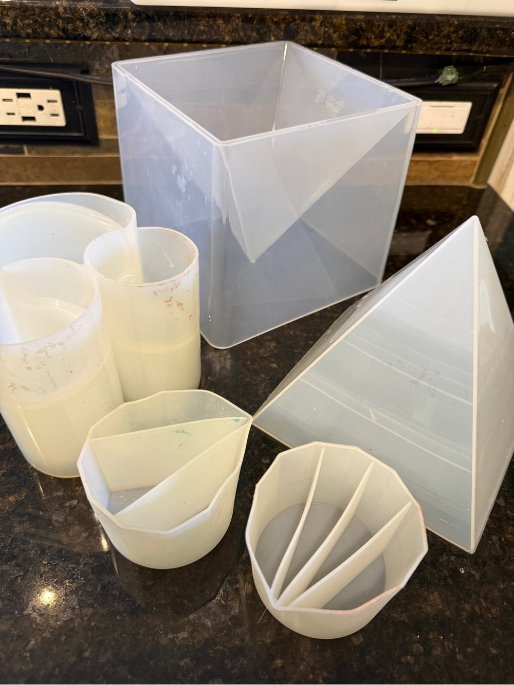 Resin Molds pyramid, pencil cup and pouring cups